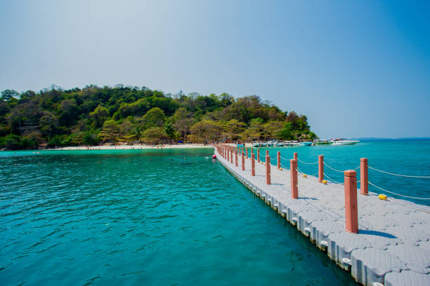 タル島、ビーチ、ラヨーン、夏、タイ - beach sunset sand wood ストックフォトと画像