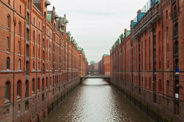 istock Brooksfleet canal, Hamburg 1129619897
