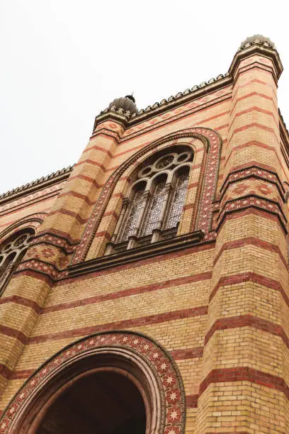 Photo of the biggest synagogue in europe, Dohany street great synagogue in Budapest, Hungary