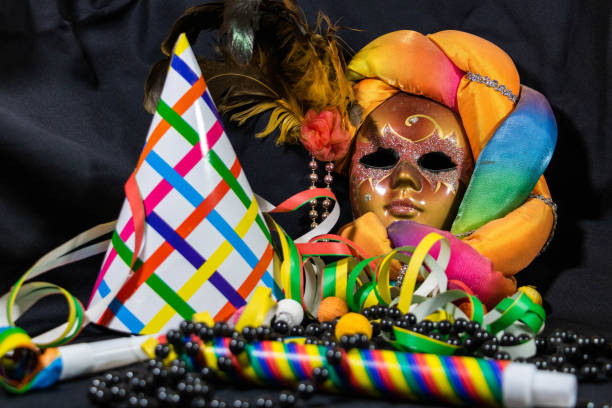 istock Carnival costume mask, hat, cotillions and coils 1129629805