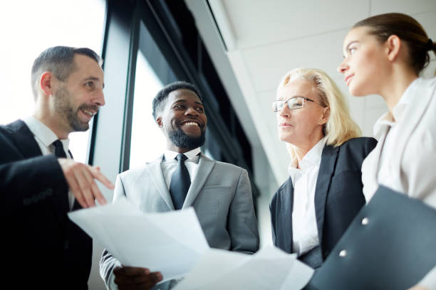 istock Meeting of brokers 1129635208