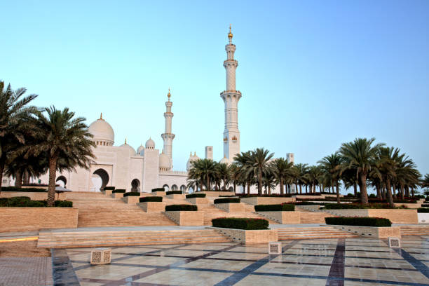 istock Sheikh Zayed Grand Mosque in Abu Dhabi 1129686388