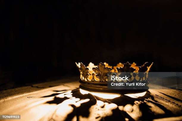 Crown Of The Real King On A Black Background Game Of Thrones Stock Photo - Download Image Now