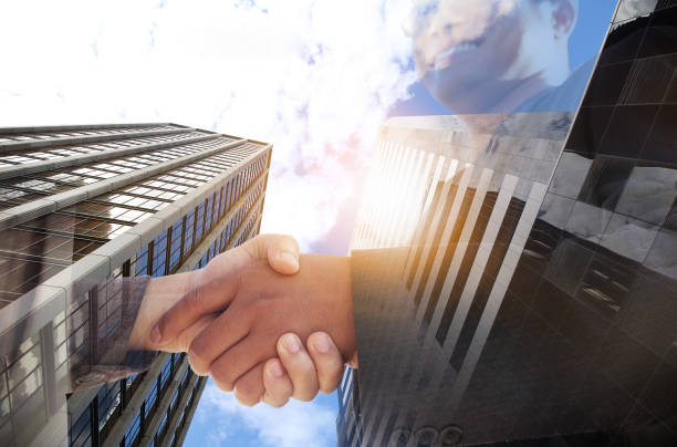 istock International financial consulting 1129709662