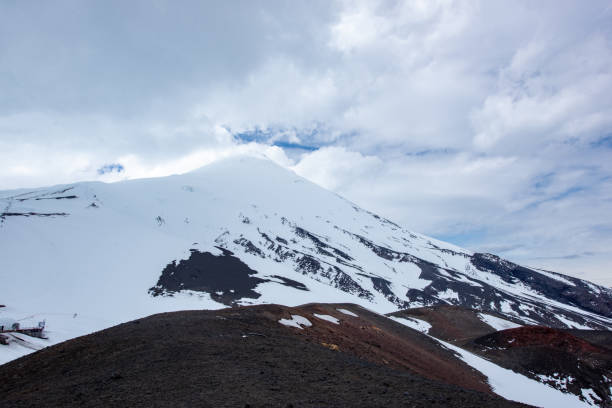 istock Osorno volcano, Chile (Osorno Volcano) 1129710635