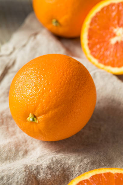 istock Raw Organic Caracara Oranges 1129721558