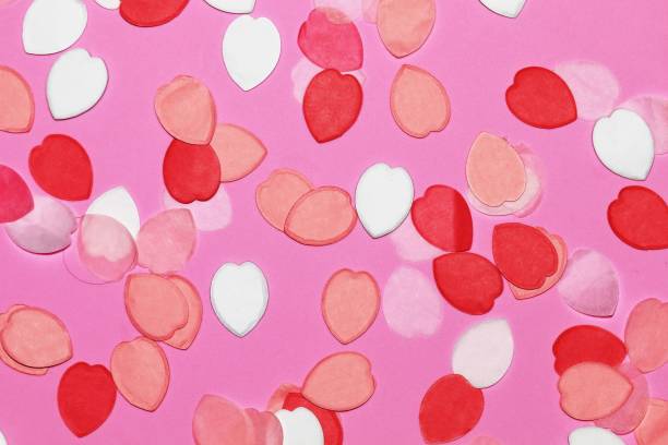 istock Cherry blossom petals image/Paper 1129732060