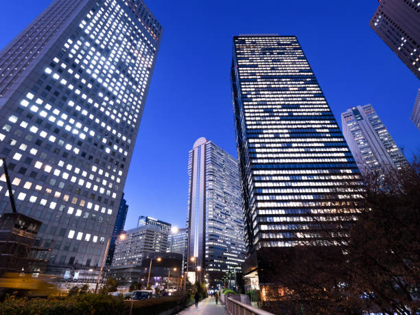 istock Shinjuku skyscraper town in the evening 1129746123
