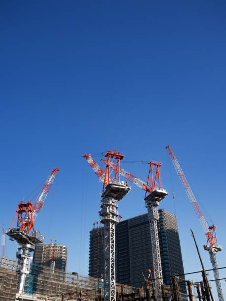 istock Construction work of high-rise apartment 1129747951