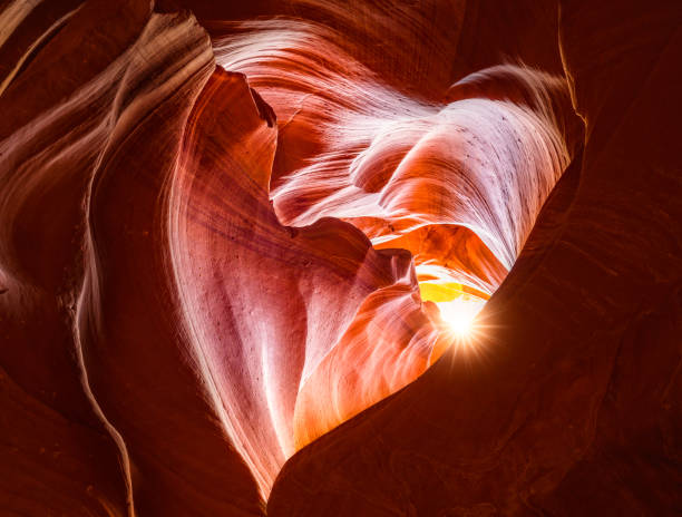 corazón de antelope canyon - rock pattern canyon usa fotografías e imágenes de stock