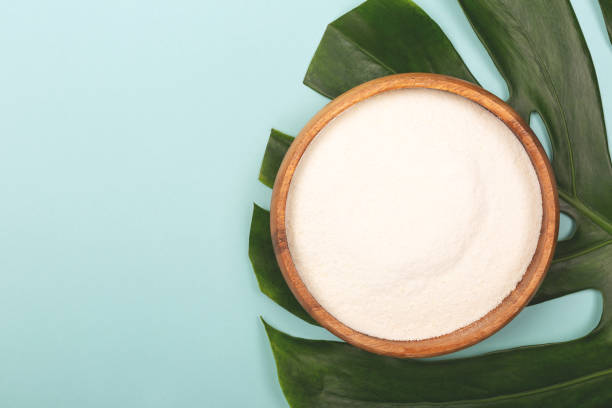 istock Spoon of powder collagen 1129812358