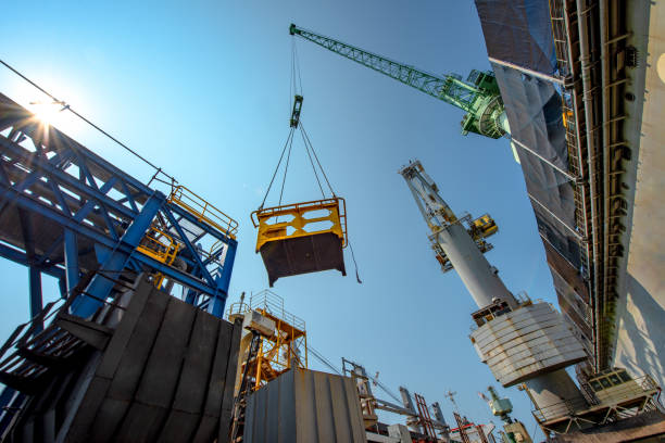 Lifting lugs loading lifting of the gantry crane to delivery the goods or shipment or equipment and materials from source to destination wire rope stock pictures, royalty-free photos & images