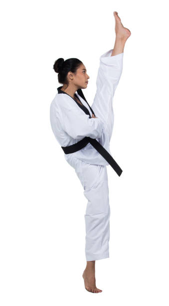 master black belt taekwondo schöne frau - karate women kickboxing human foot stock-fotos und bilder