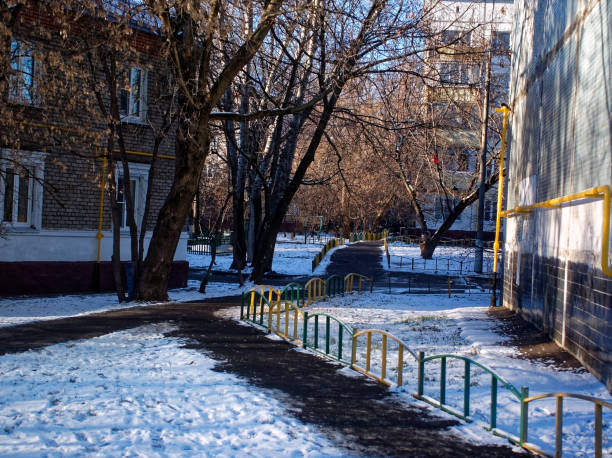 istock clear winter day in the suburbs 1129863895