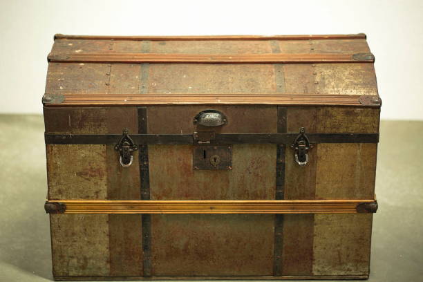 istock Beautiful antique chest isolated. Close up view. Beautiful backgrounds. 1129864840