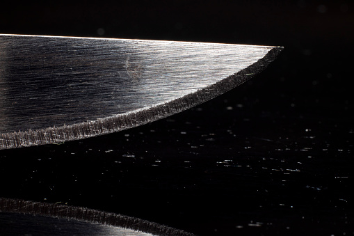 utility knife, kitchen knife, razor, mirror, reflection, black background