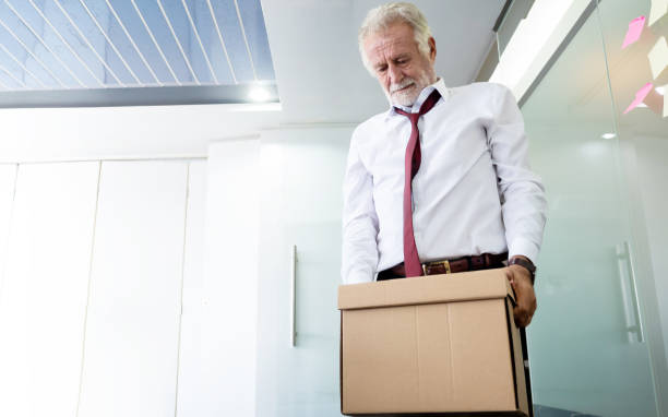 Senior business is unemployed. Problems with dismissed employees before retirement