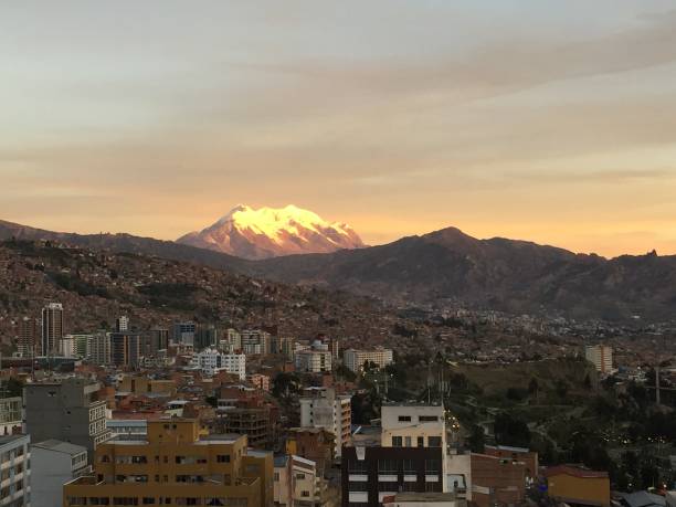 istock La Paz City Illimani Mountain 1129931908