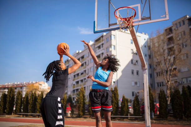 istock Street basketball 1129958148