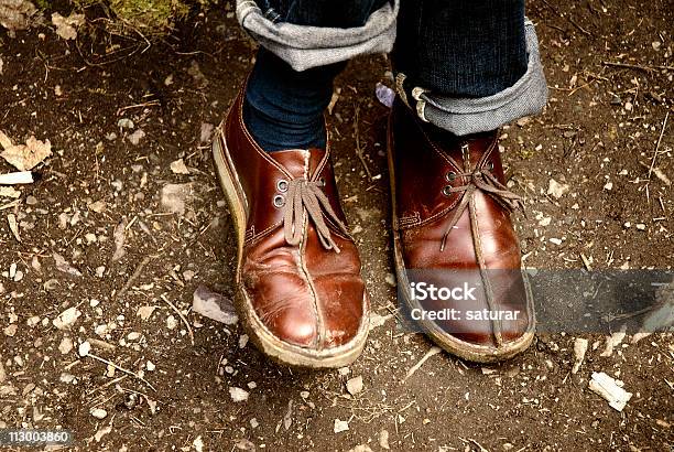 Botas - Fotografias de stock e mais imagens de Aldeia - Aldeia, Andar, Ao Ar Livre