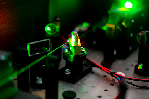 electric circuit ionization with laser