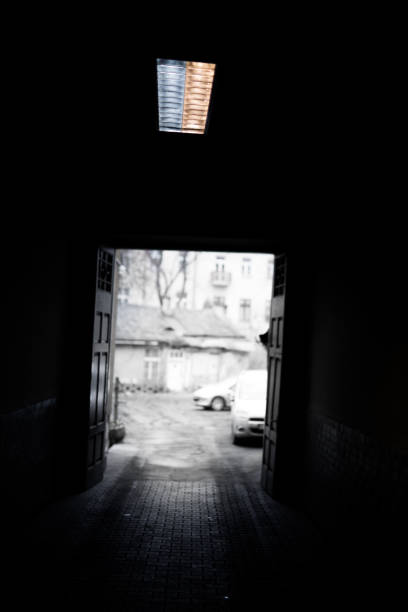 istock Tunnel, hanging lamp 1130136027