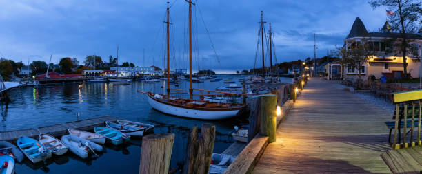 marina presso camden - town maine american culture camden maine foto e immagini stock