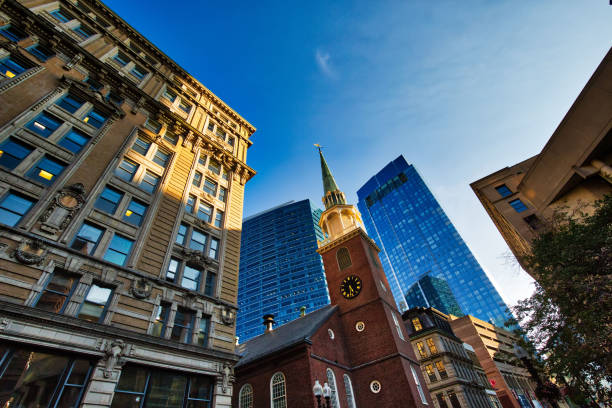 boston typical houses in historic center - building exterior built structure tower church imagens e fotografias de stock