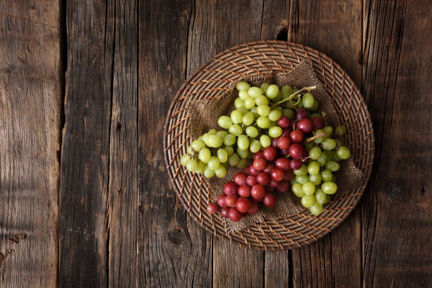 istock Bunch of red and white grapes 1130230907