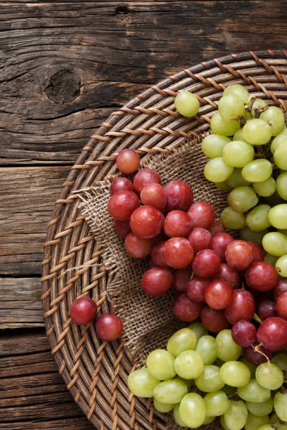 istock Bunch of red and white grapes 1130230924