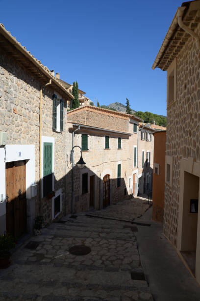 istock Port de Soller, Mallorca, Spain 1130265905