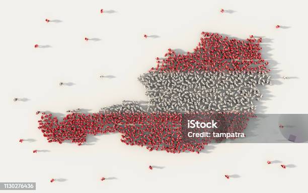 Große Gruppe Von Menschen Die Österreich Karte Und Nationalflagge In Sozialen Medien Und Kommunikationskonzept Auf Weißem Hintergrund Bilden 3d Zeichen Symbol Der Menschenmenge Illustration Von Oben Versammelt Stockfoto und mehr Bilder von Österreich