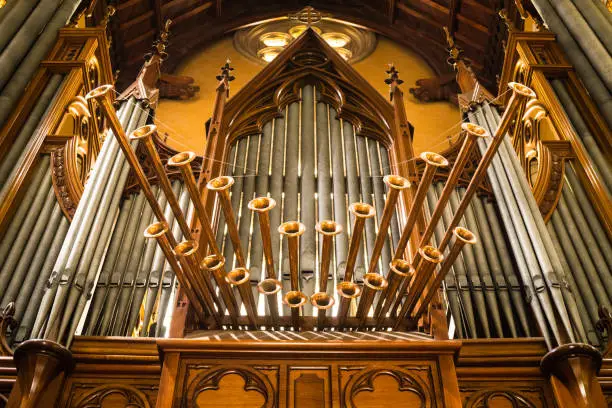 Photo of Bic organ in church
