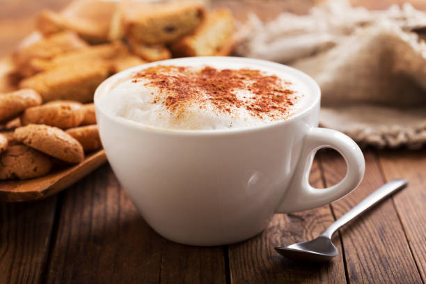 filiżanka kawy cappuccino - morning breakfast cookie sweet food zdjęcia i obrazy z banku zdjęć