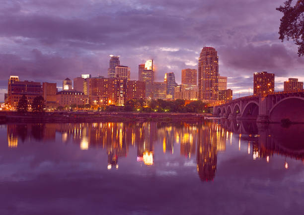 istock Skyline - Minneapolis, Minnesota 1130320212