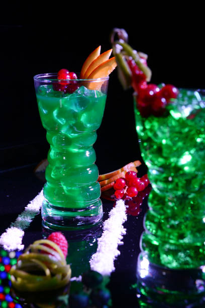 istock Mint green Cocktail and fruits 1130360529