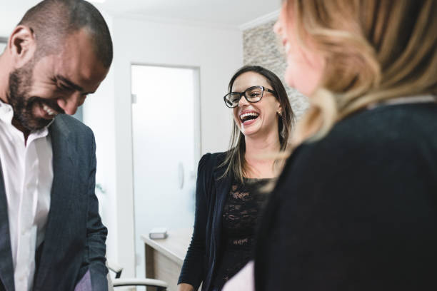 istock Meeting with the financial advisor 1130392144