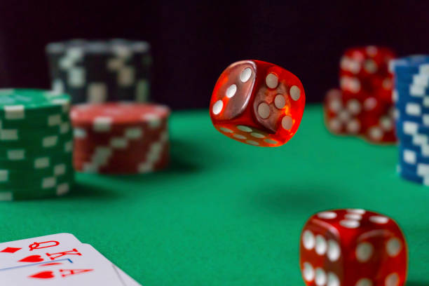 What is the best strategy for playing a short stack in No-Limit Hold ‘Em?
