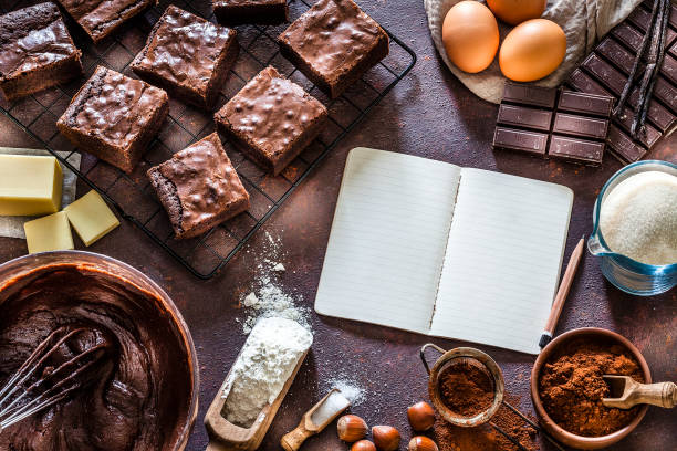チョコレートブラウニーの作り方レシピ - nut pastry brownie hazelnut ストックフォトと画像