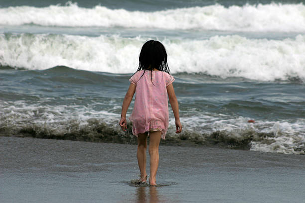 istock Wet girl 113057574