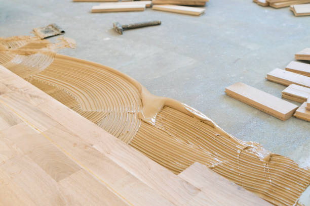 istock DIY hardwood floor home renovation 1130576151