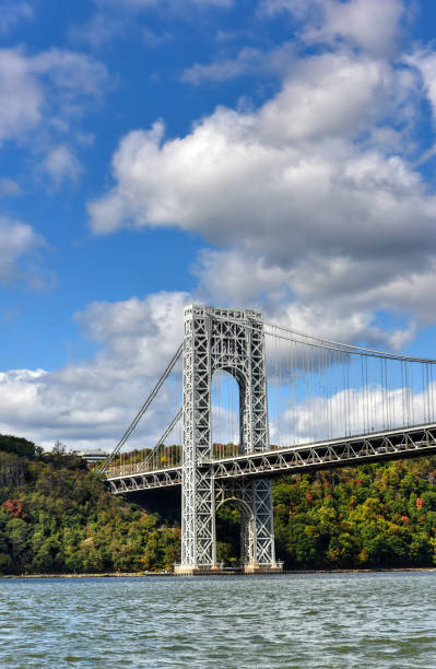 istock George Washington Bridge - NY/NJ 1130623254