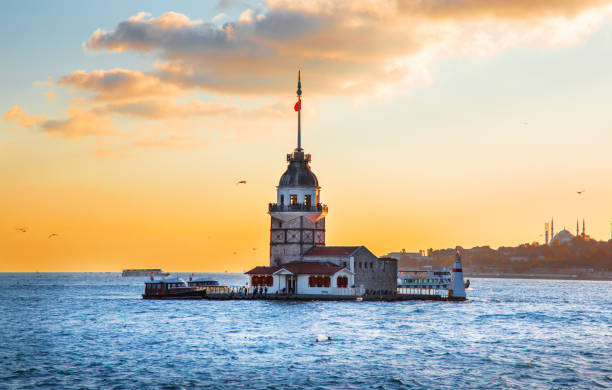 istock Maiden's tower - Istanbul, Turkey 1130633863