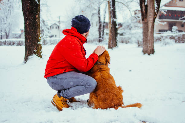 istock Friends in winter park 1130684287