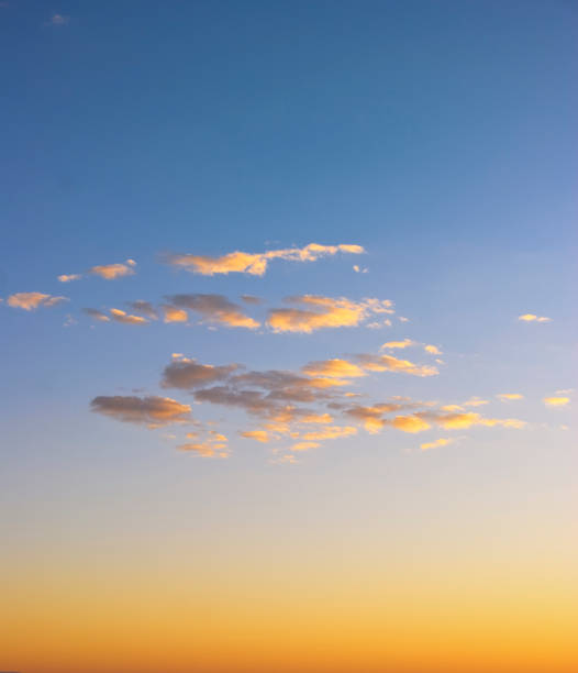 ニューメキシコの美しい夕焼け雲と空 - new mexico landscape sky ethereal ストックフォトと画像