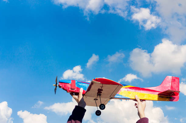 istock Airplane hand held ideas Business investment without risk 1130813189