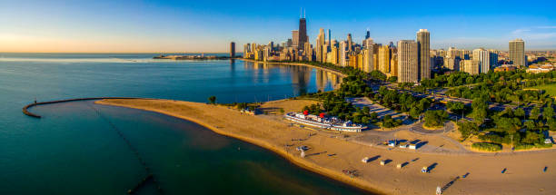 istock Chicago Skyline & North Ave Beach, IL 1130836176