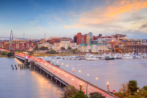istock Skyline of Charleston 1130838121