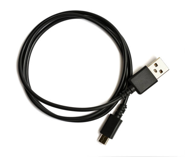 conector de cable usb negro aislado sobre fondo blanco. usb-micro usb. - usb cable audio fotografías e imágenes de stock