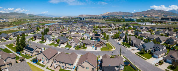 Suburbs to Salt Lake City, Utah, seen from air Suburbs to Salt Lake City, Utah, seen from air salt lake county stock pictures, royalty-free photos & images